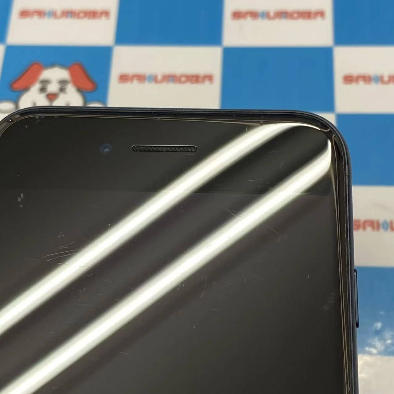 iPhoneSE 第3世代 128GB ミッドナイト MMYF3J/A docomo版SIMフリー