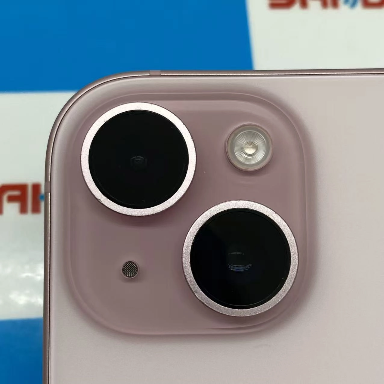 iPhone15 128GB ピンク MTMJ3J/A docomo版SIMフリー 美品