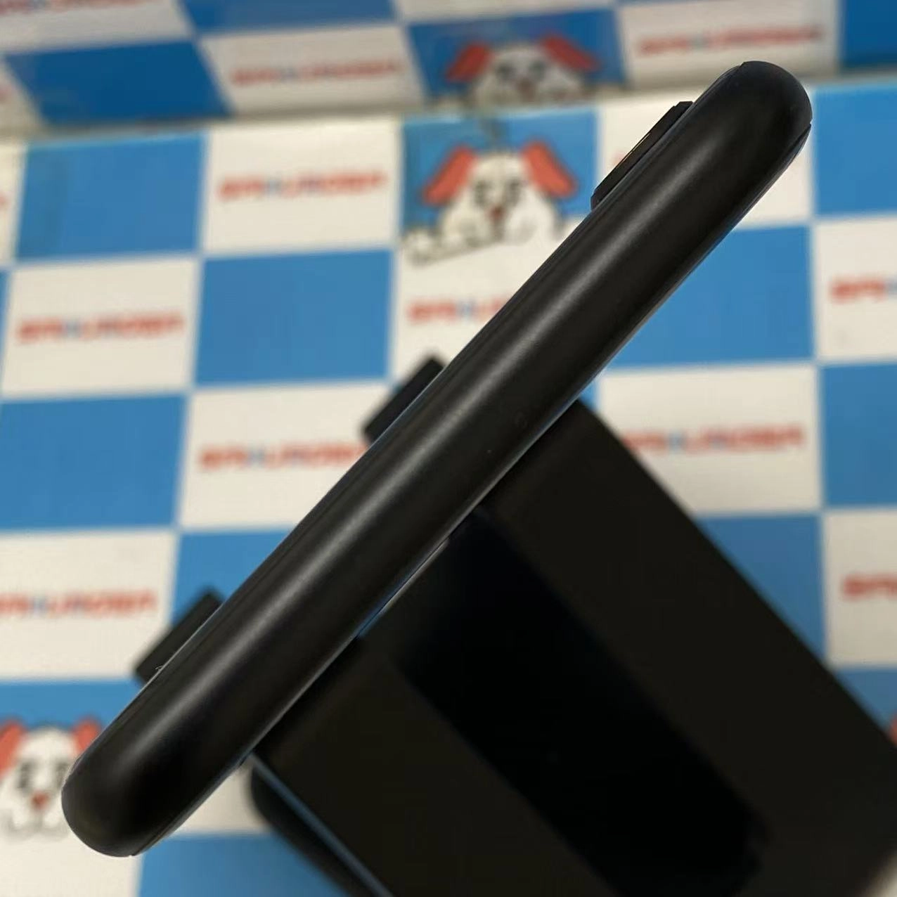 iPhoneSE 第2世代 64GB ブラック MX9R2J/A AU版SIMフリー 極美品 au