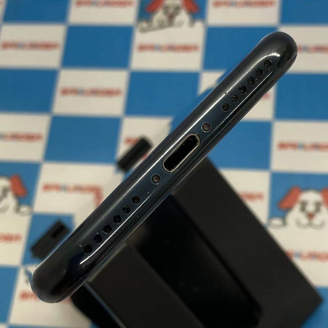 iPhoneSE 第3世代 64GB ミッドナイト MMYC3J/A Y!mobile版SIMフリー