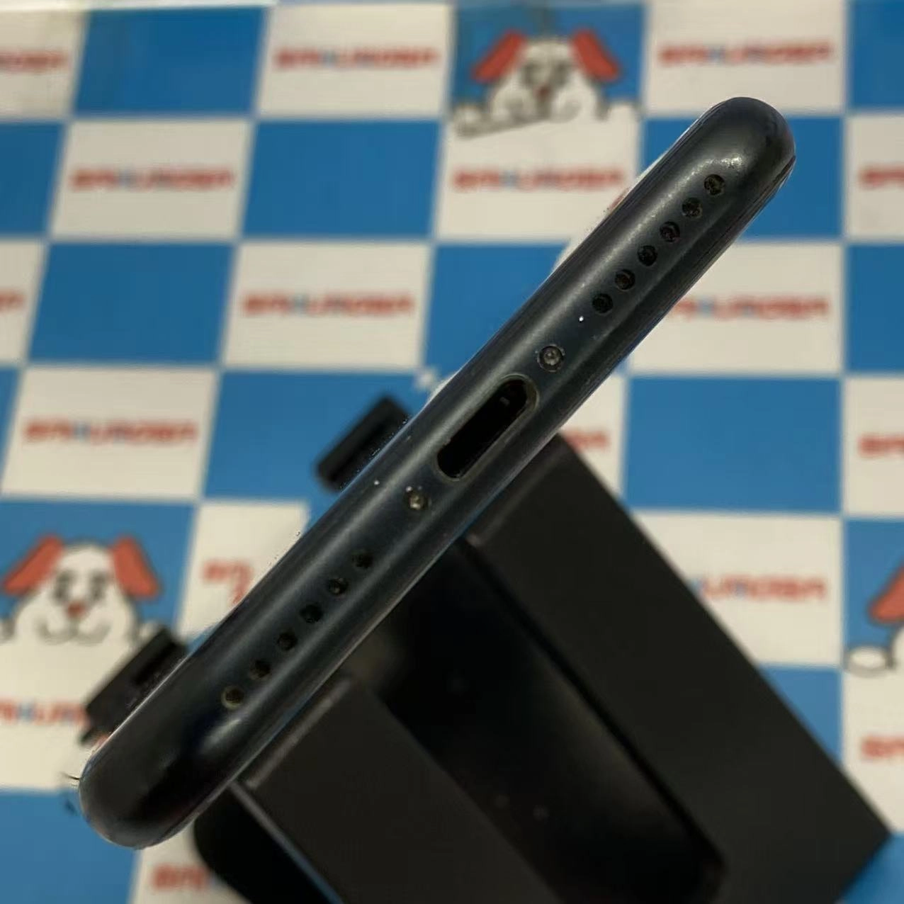 iPhoneSE 第3世代 256GB ミッドナイト MMYJ3J/A SoftBank版SIMフリー