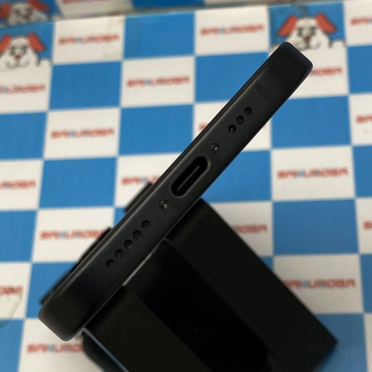 iPhone15 128GB ブラック MTMH3J/A SIMフリー 美品