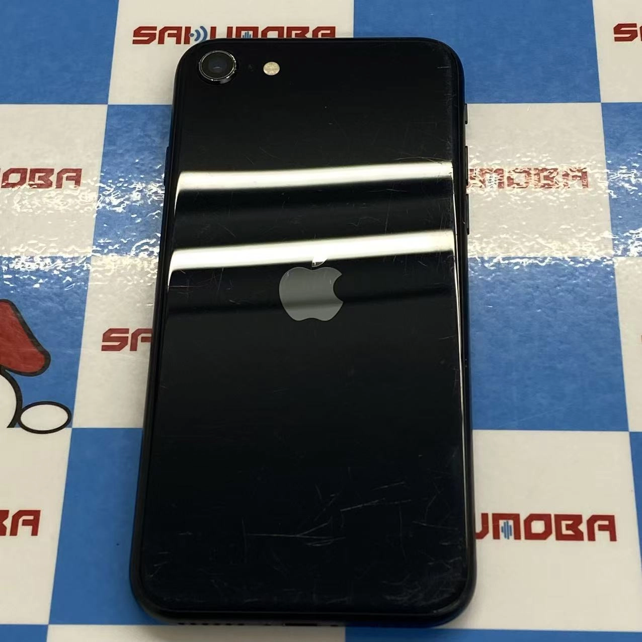 iPhoneSE 第3世代 64GB ミッドナイト MMYC3J/A docomo版SIMフリー訳あり品