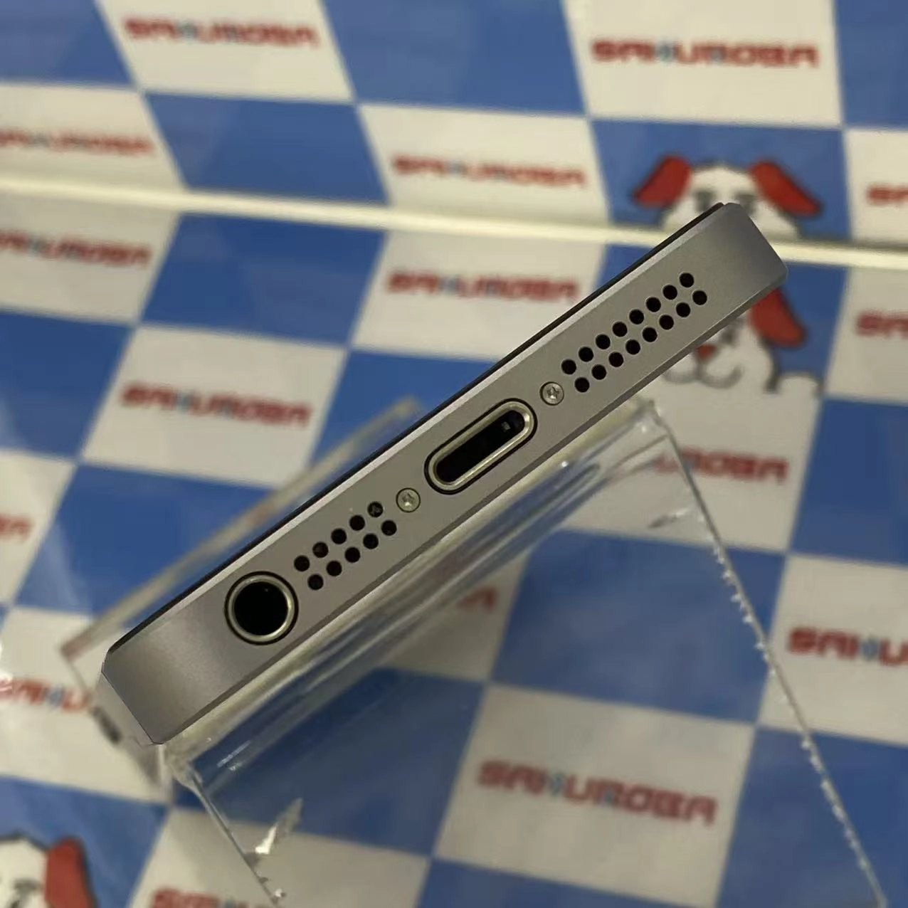 iPhoneSE 32GB スペースグレイ MP822J/A SoftBank版SIMフリー訳あり品