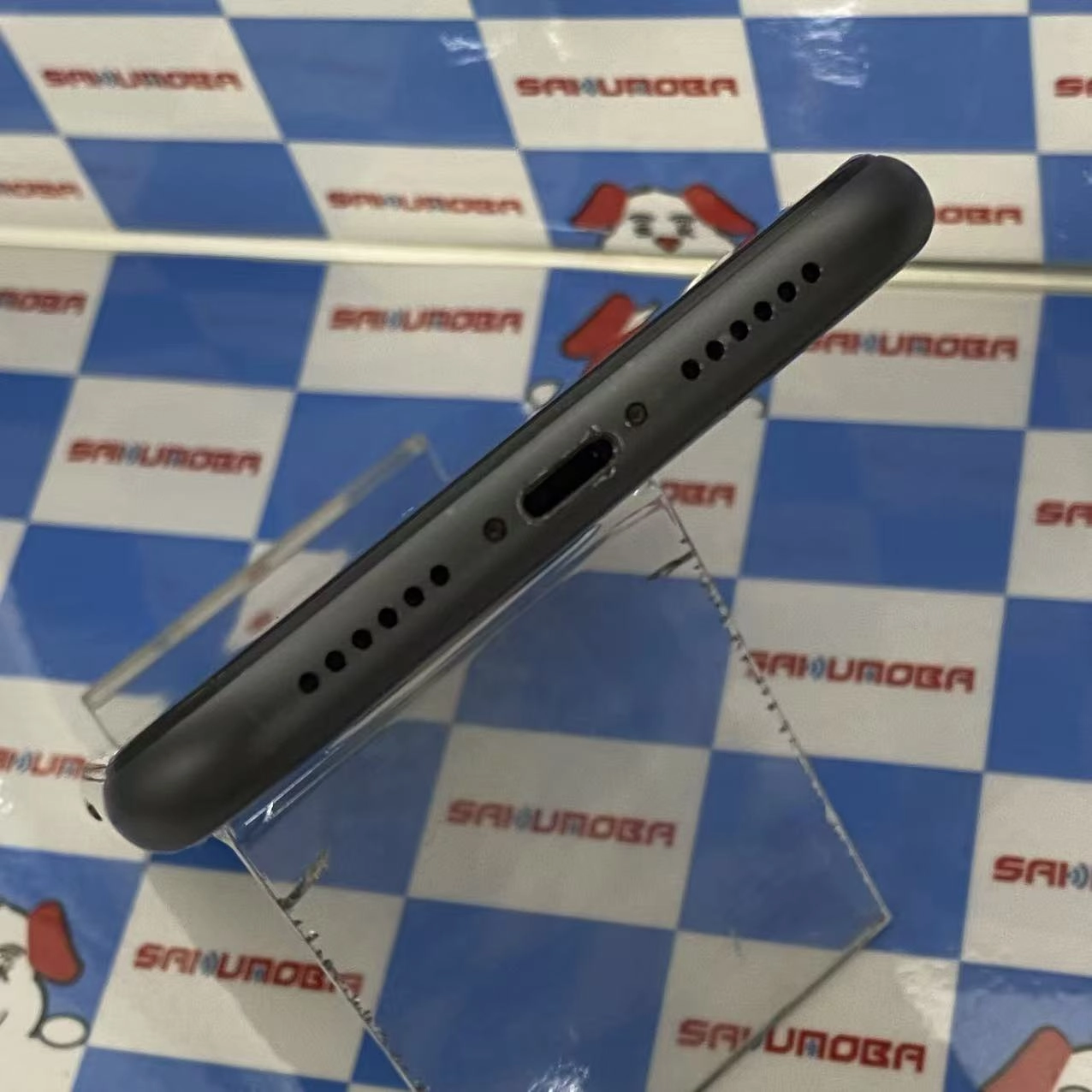 iPhone11 64GB ブラック MHDA3J/A AU版SIMフリージャンク品 au