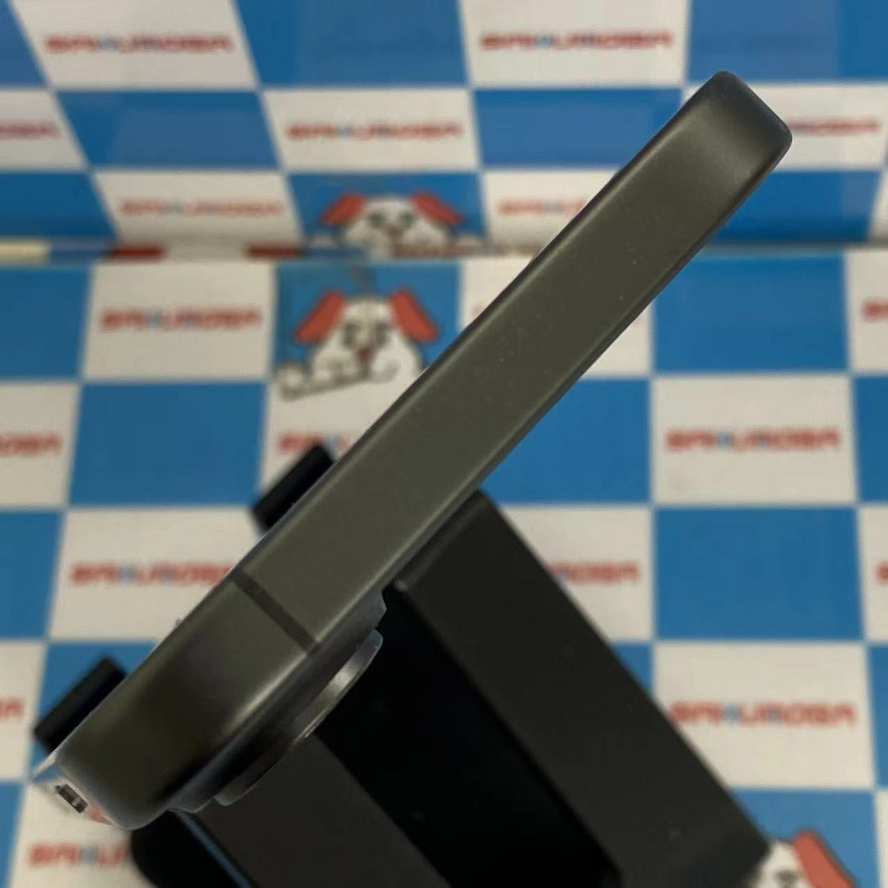 iPhone 17 256GB ブラック MG674J/A Apple版SIMフリー 新品同様