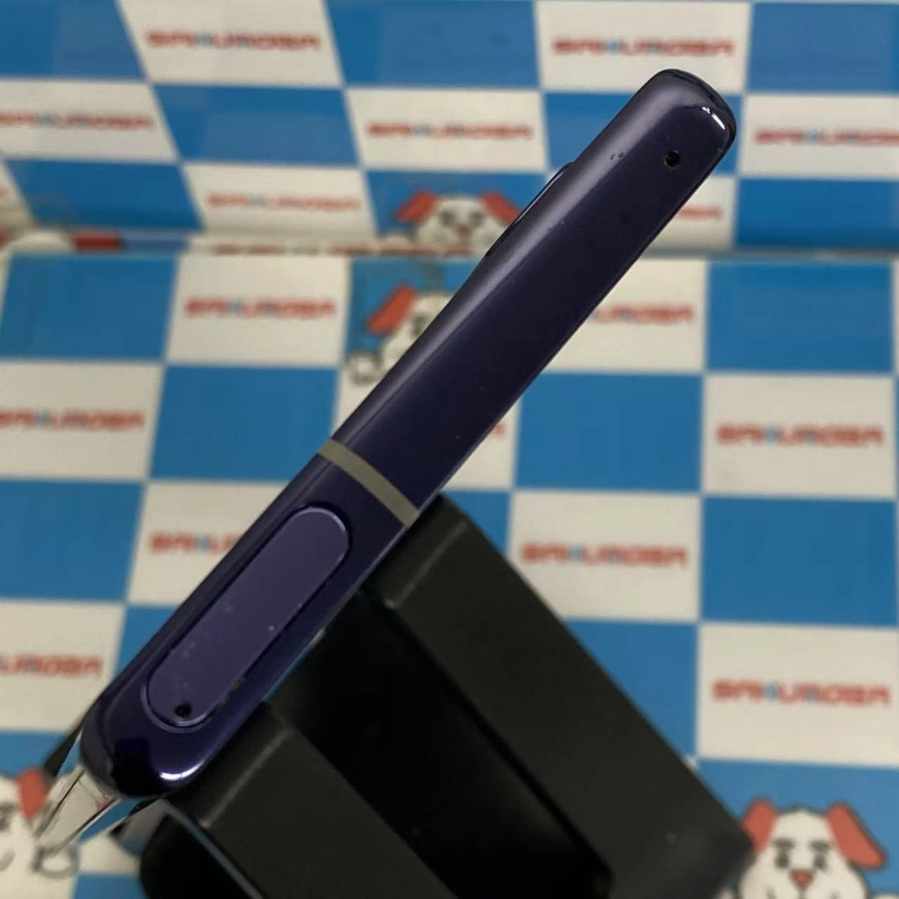 arrows NX9 8GB/128GB ネイビー F-52A docomo版SIMフリー