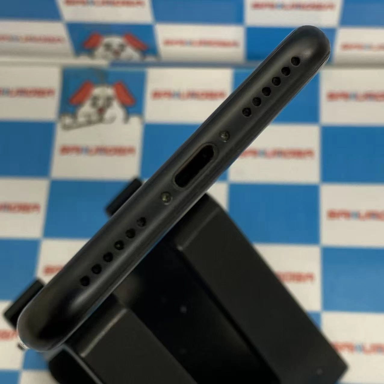 iPhoneSE 第2世代 64GB ブラック MHGP3J/A SoftBank版SIMフリー