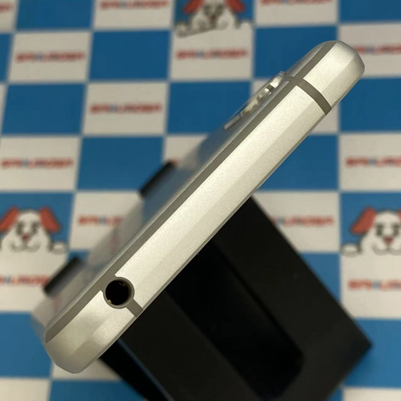 AQUOS sense3 lite 64GB シルバーホワイト SH-RM12 楽天モバイル版SIMフリー訳あり品