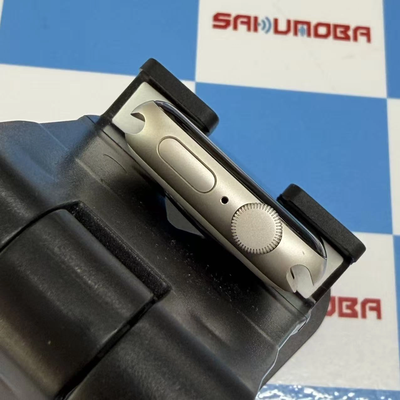 Apple Watch SE 第2世代 GPSモデル 32GB スターライト MXEF3J/A