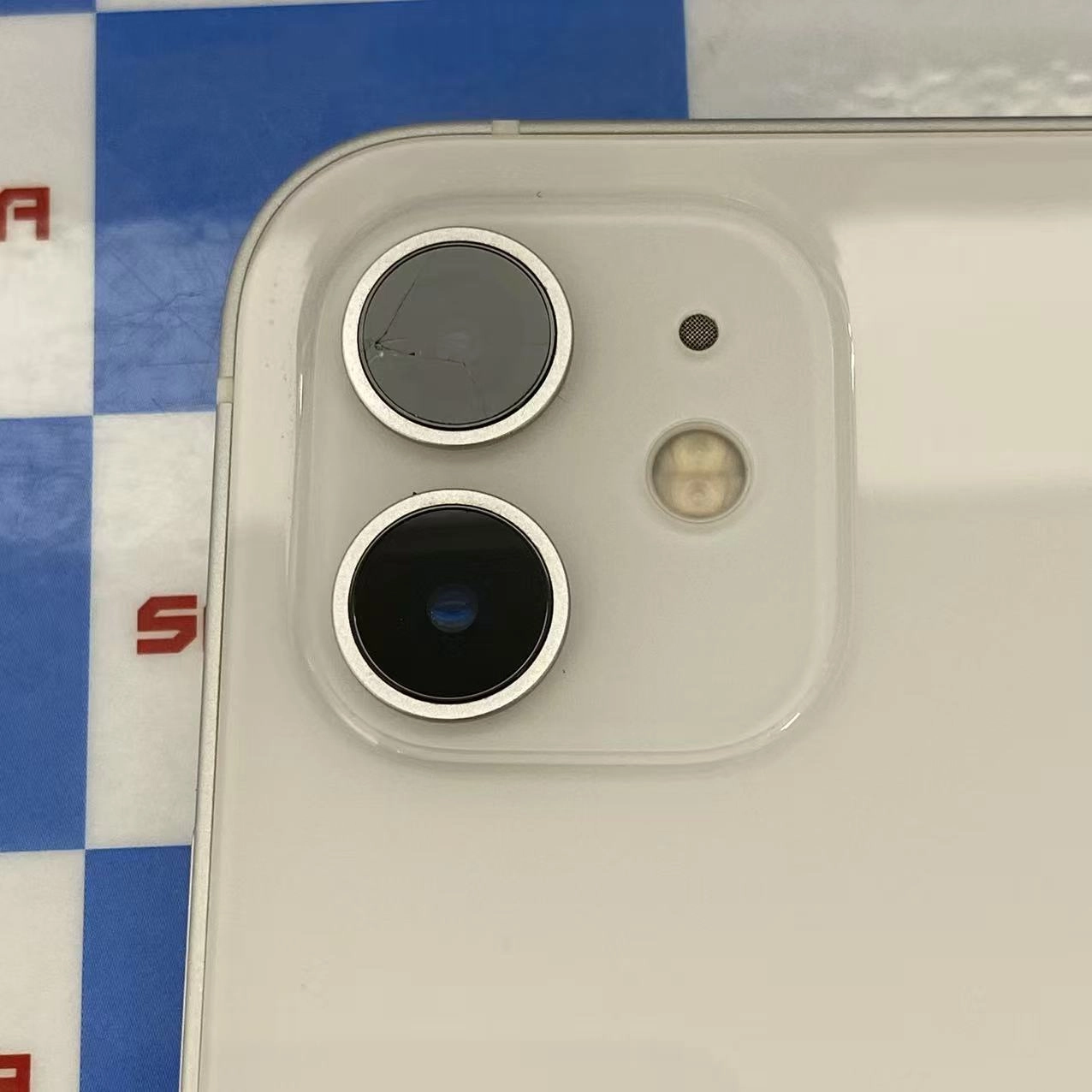 iPhone12 256GB ホワイト MGJ13J/A SoftBank版SIMフリー ジャンク品