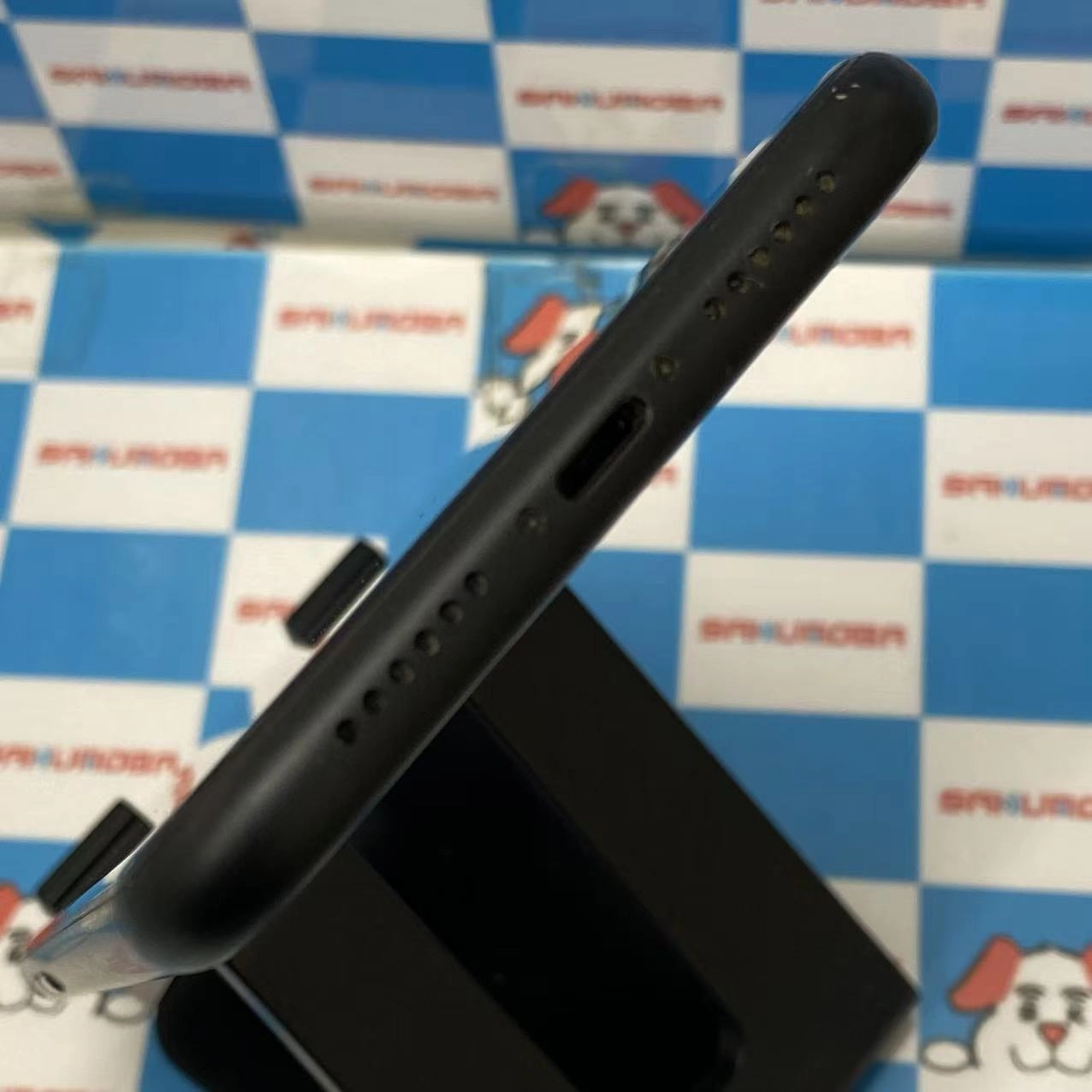 iPhoneXR 64GB ブラック MT002J/A SoftBank版SIMフリー