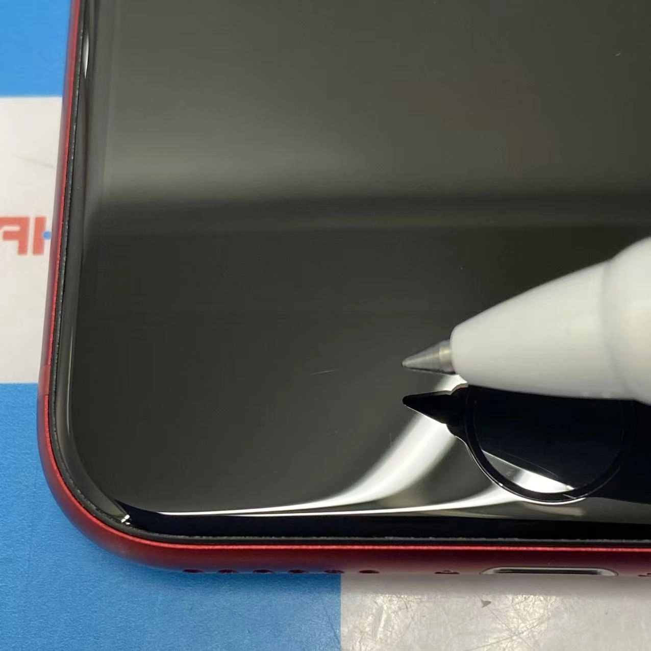 iPhoneSE 第3世代 64GB Product Red MMYE3J/A SoftBank版SIMフリー