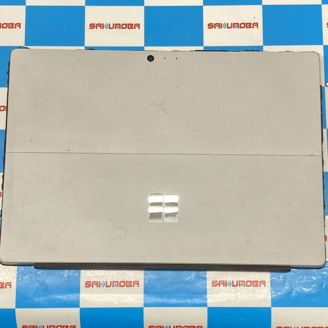 Surface Pro 4 8GB/256GB シルバー 1724 訳あり品