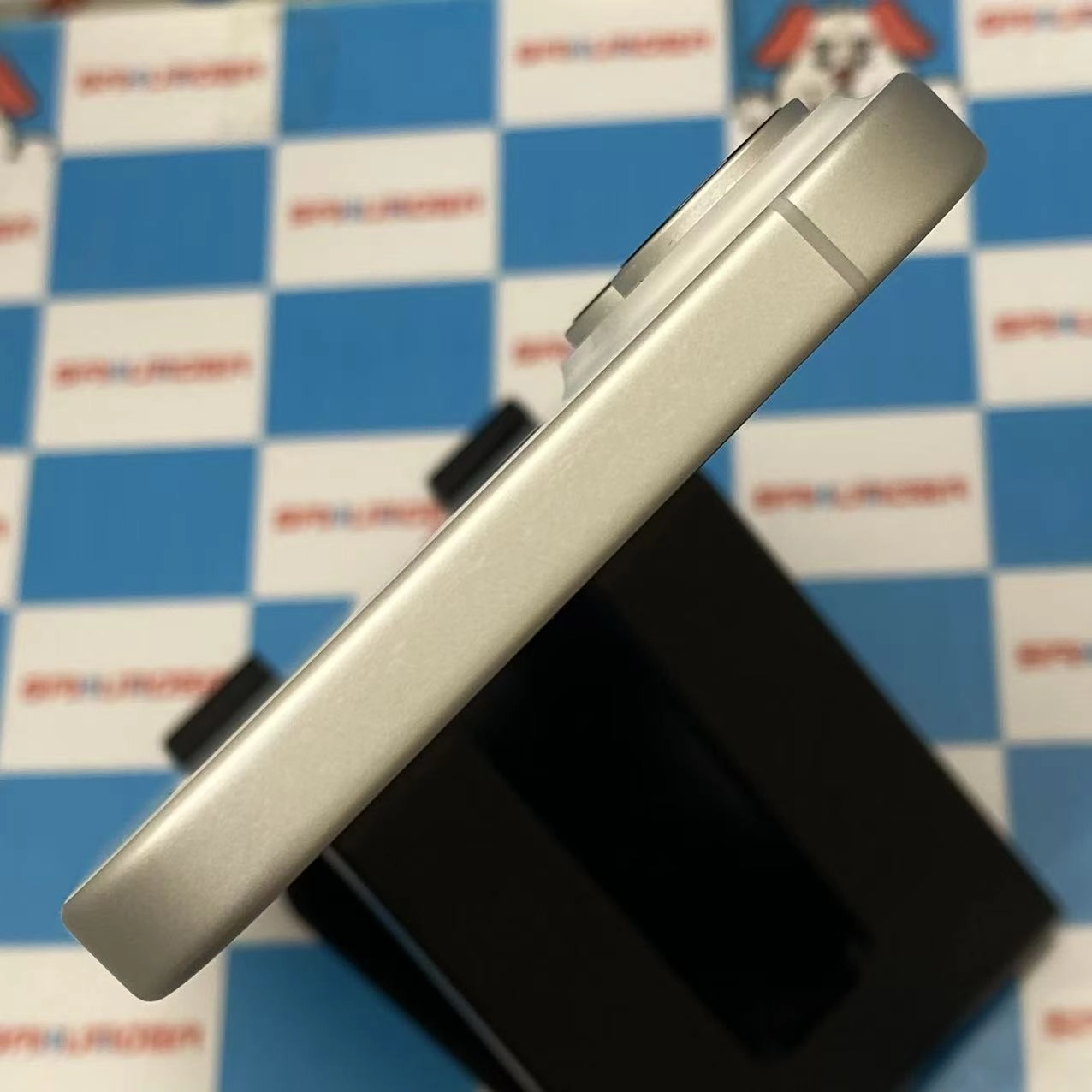 iPhone16 256GB ホワイト MYDX3J/A SIMフリー 美品