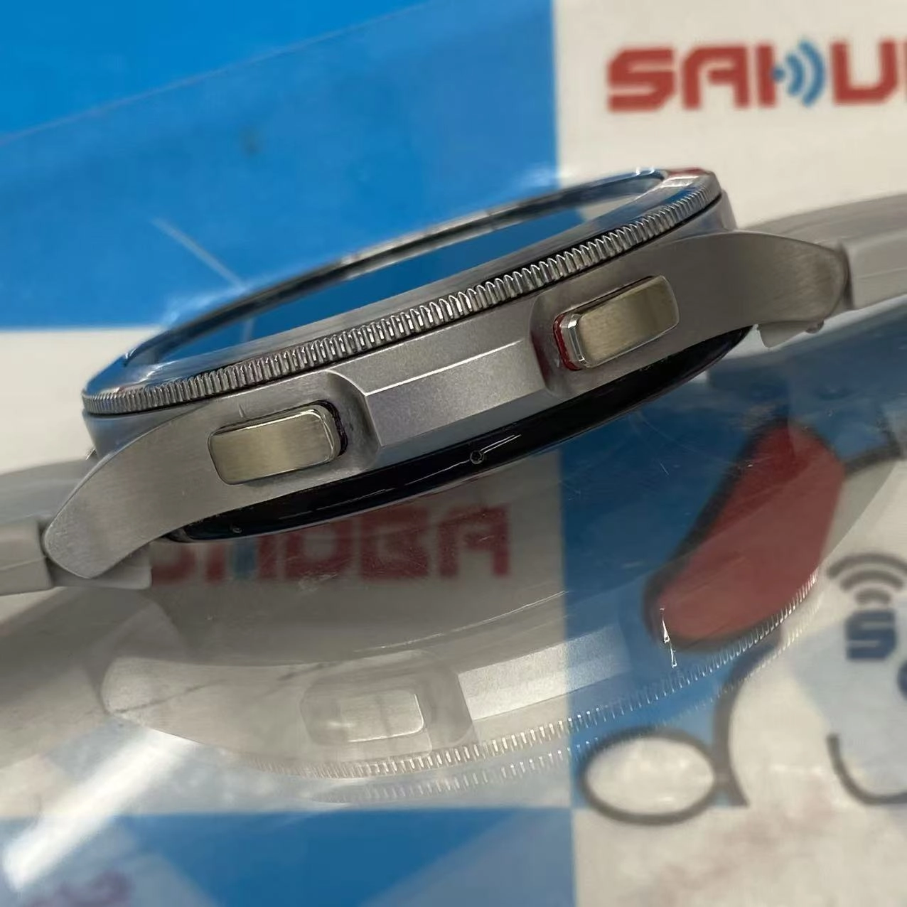 Galaxy Watch 4 Classic 46mm 16GB シルバー SM-R890