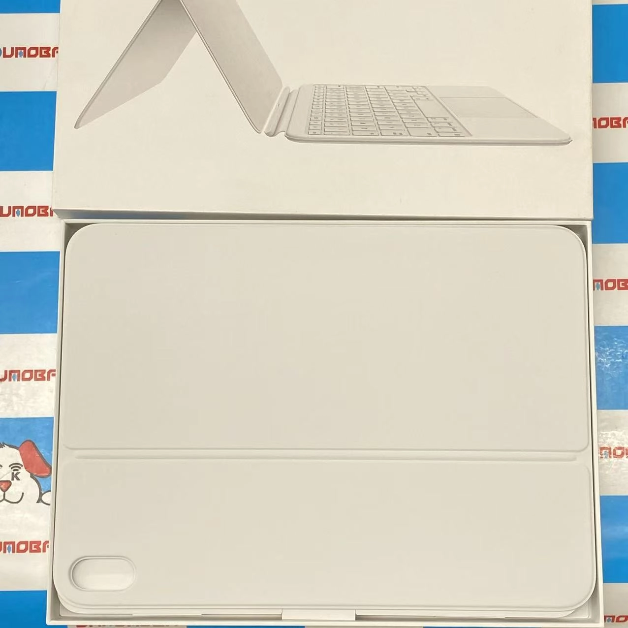 Apple Magic Keyboard Folio 日本語(JIS) iPad(第10世代)用 * ホワイト MQDP3J/A 新品同様