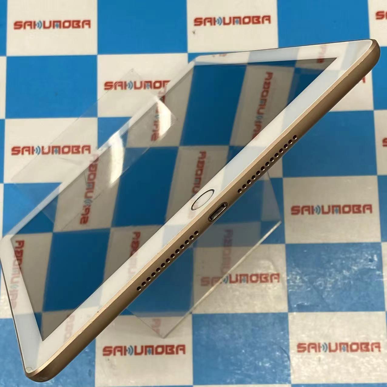 iPad 第6世代 Wi-Fi+Cellularモデル 128GB ゴールド MRM22J/A docomo版SIMフリー ジャンク品