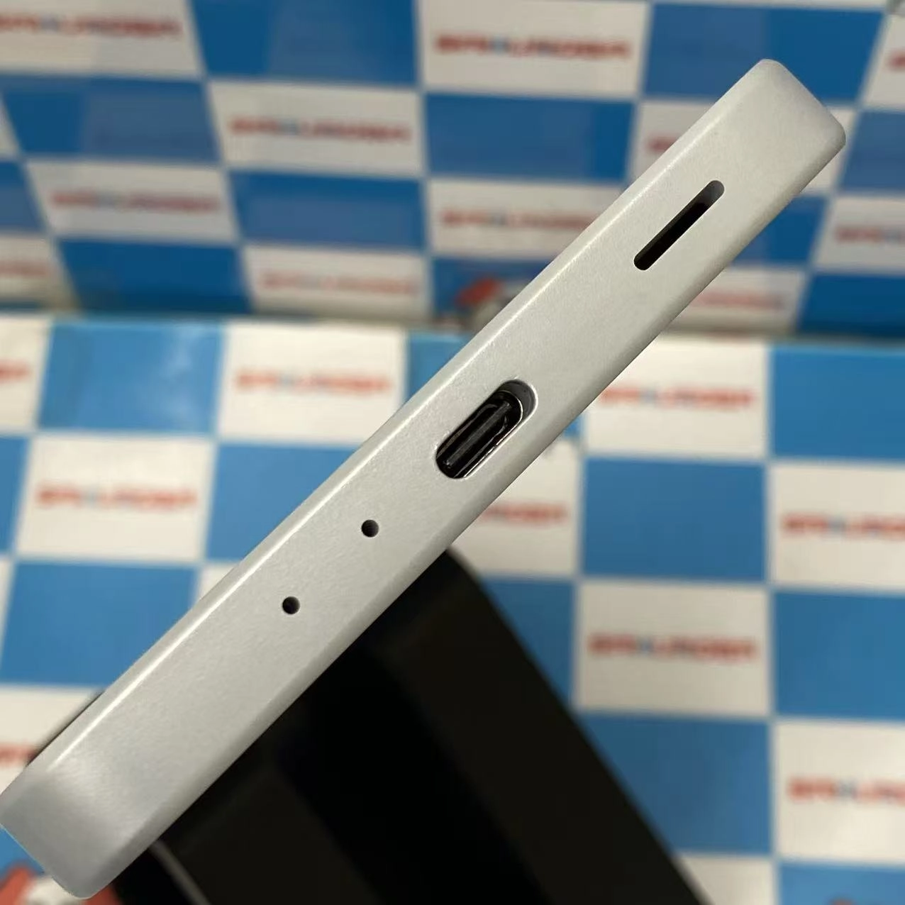 Galaxy A25 5G 4GB/64GB ライトブルー SCG33 AU版SIMフリー 訳あり品 au