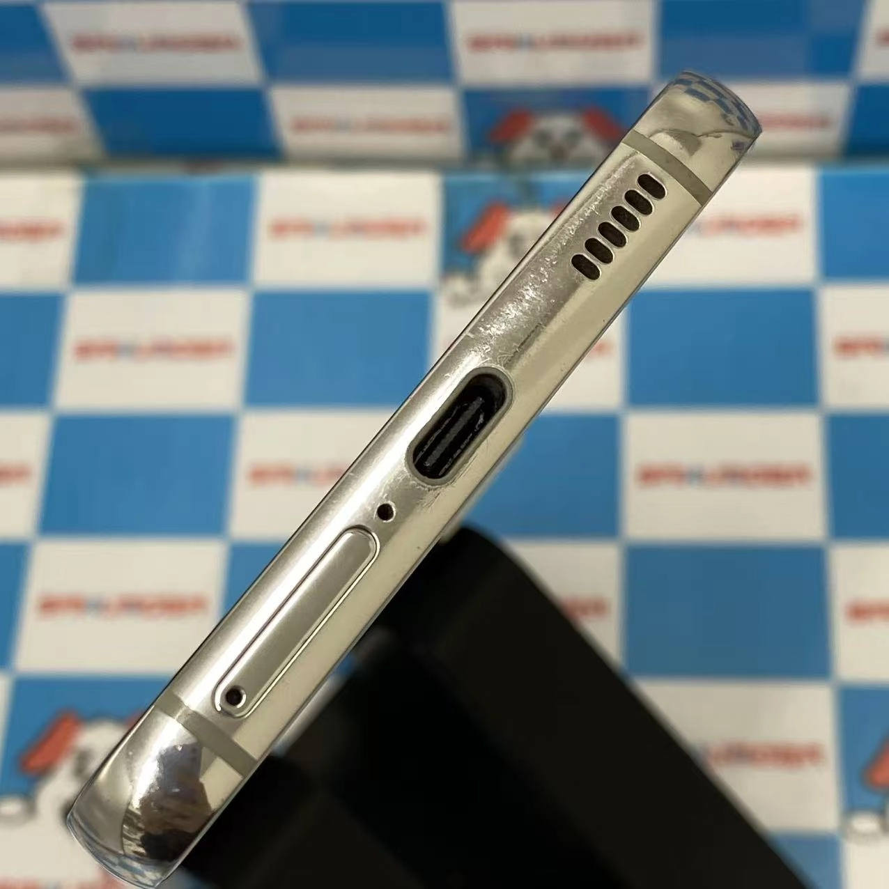 Galaxy S22 256GB ファントムホワイト SC-51C docomo版SIMフリー 訳あり品