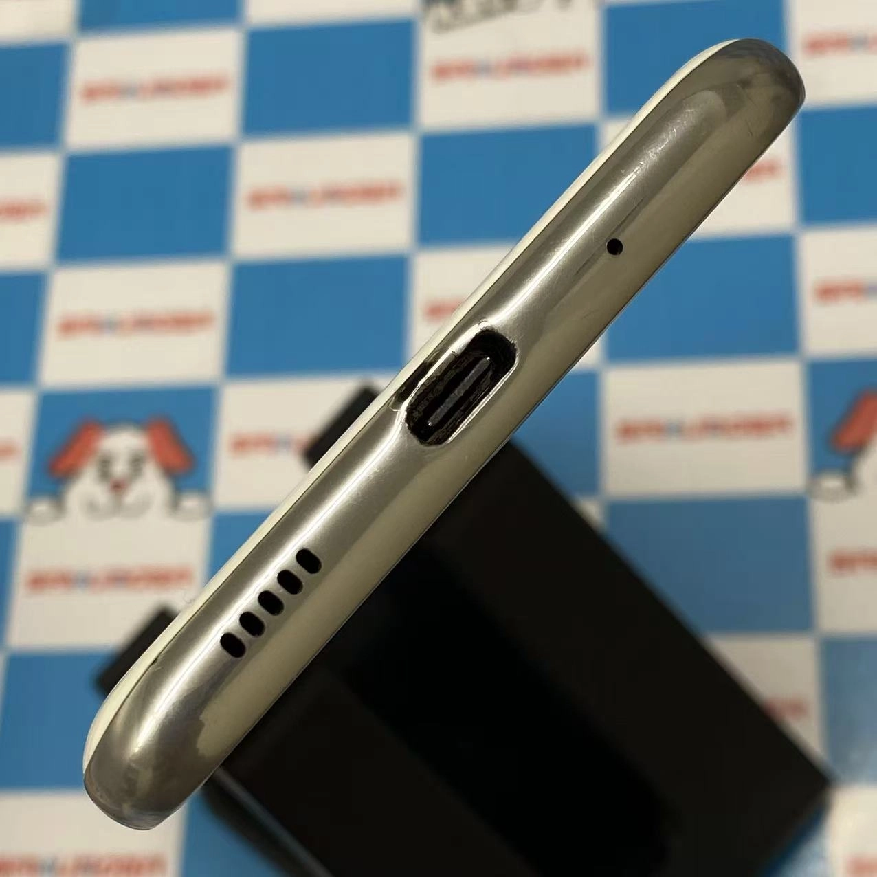 Galaxy A21 64GB ホワイト SC-42A docomo版SIMフリー