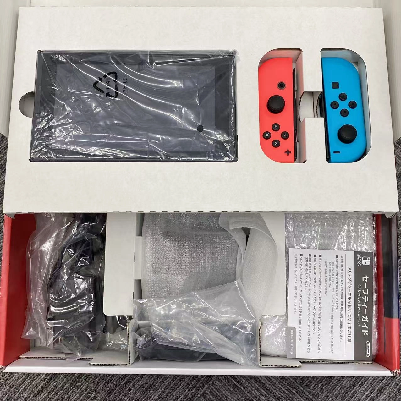 Nintendo Switch 2019年モデル 32GB ネオンブルー/ネオンレッド HAD-S-KABAA