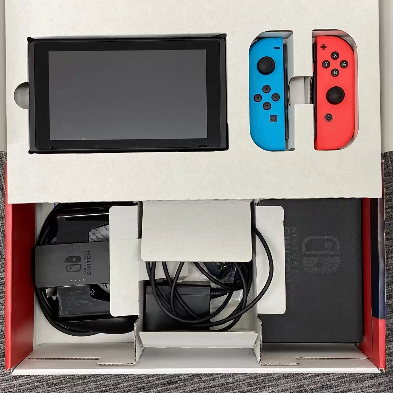 Nintendo Switch 2019年モデル 32GB ネオンブルー/ネオンレッド HAD-S-KABAA