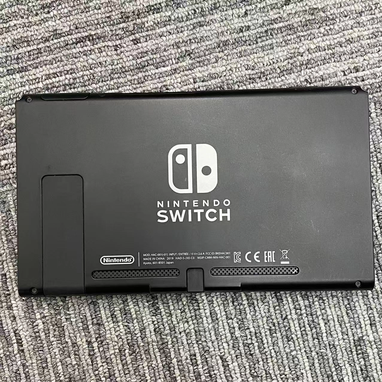 Nintendo Switch 2019年モデル 32GB ネオンブルー/ネオンレッド HAD-S-KABAA