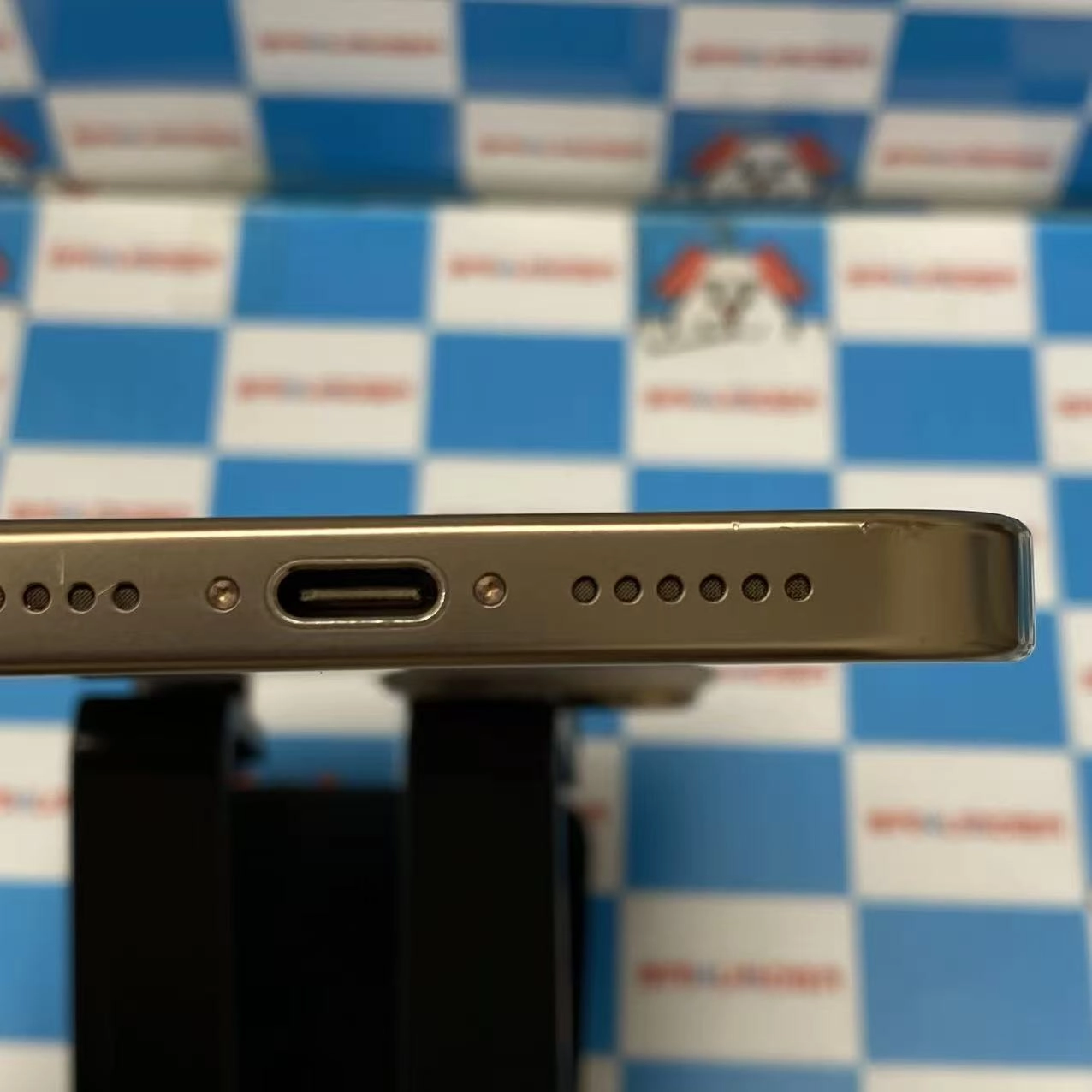 iPhone16 Pro Max 256GB デザートチタニウム MYWJ3J/A SIMフリー