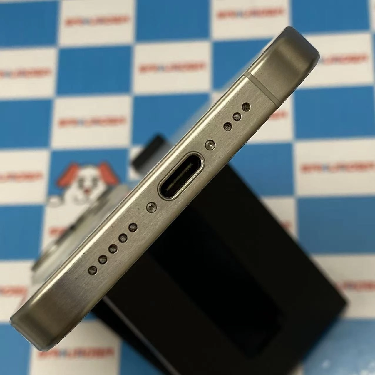 iPhone15 Pro 256GB ホワイトチタニウム MTUD3J/A SoftBank版SIMフリー