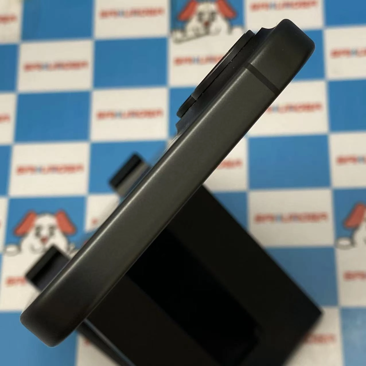 iPhone 17 256GB ブラック MG674J/A SoftBank版SIMフリー 新品同様