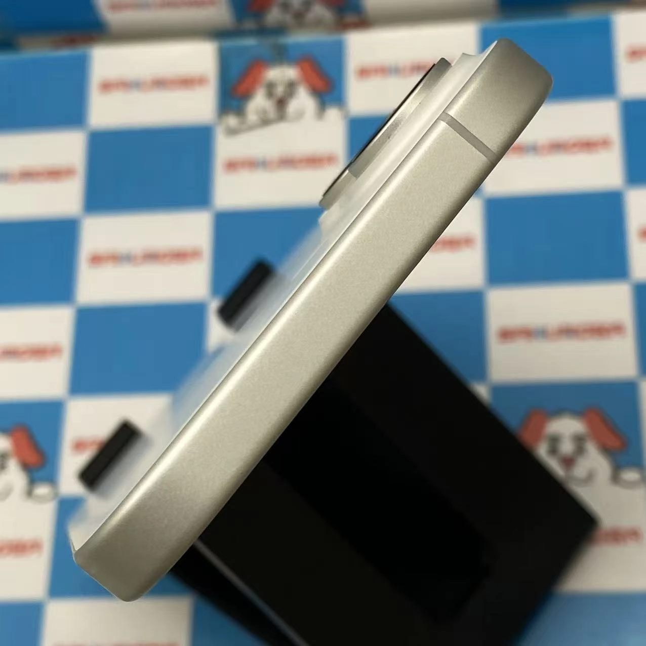 iPhone16 128GB ホワイト MYDR3J/A 楽天モバイル版SIMフリー 美品