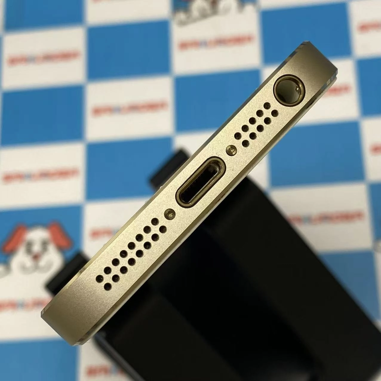 iPhone5s 16GB ゴ-ルド ME334J/A docomo ジャンク品