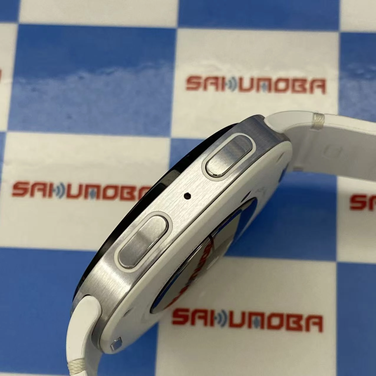 Galaxy Watch 8  44mm LTEモデル 32GB シルバー SM-L335F AU版SIMフリー極美品 au