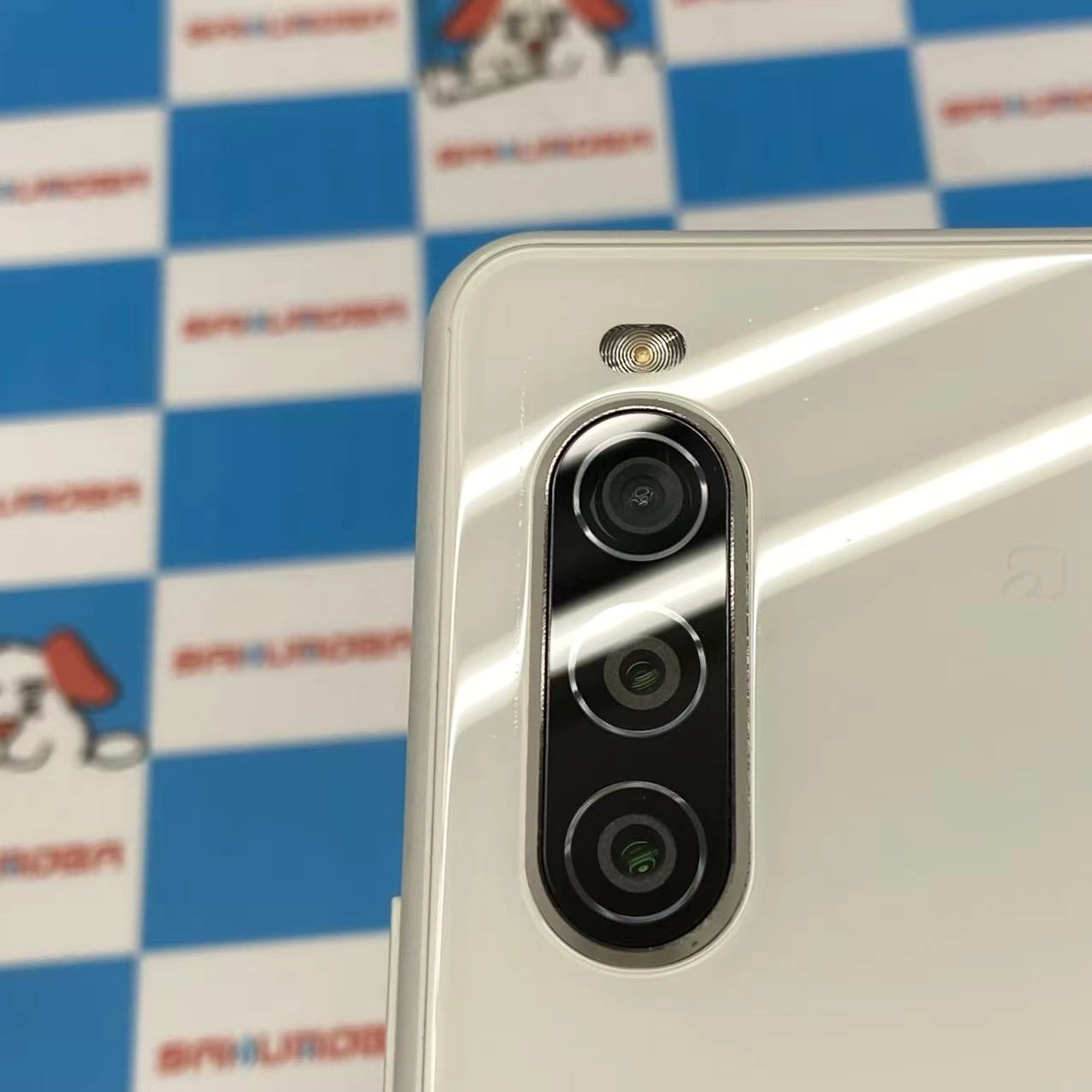 Xperia 10 II 64GB ホワイト SO-41A docomo版SIMフリー