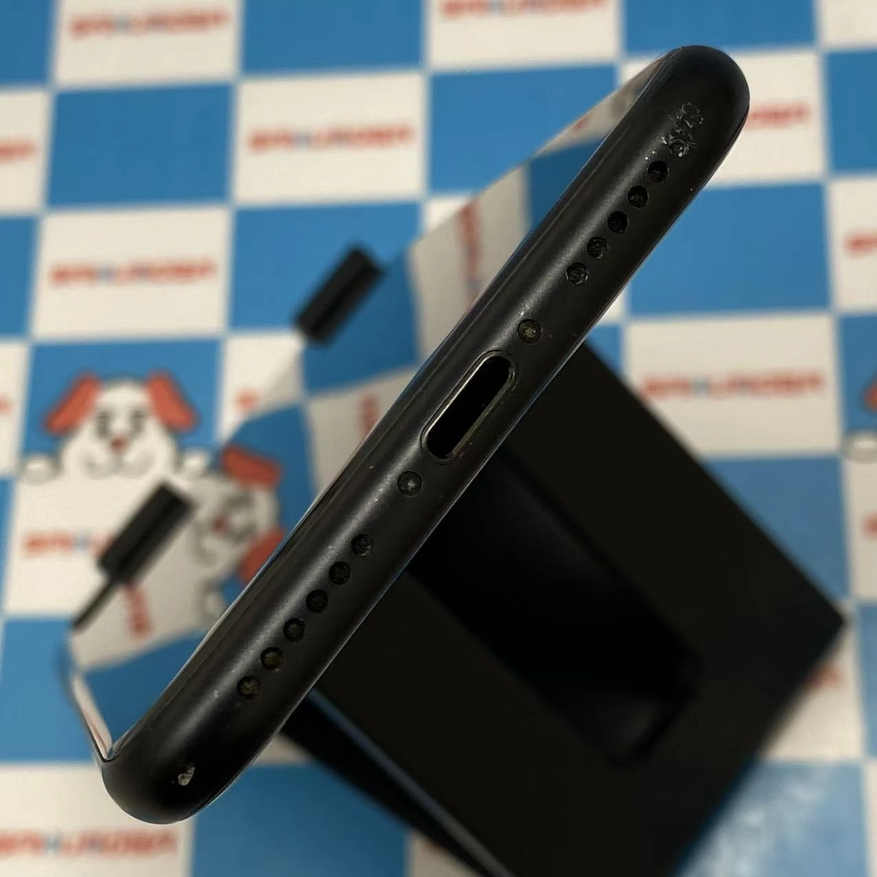 iPhoneSE 第2世代 64GB ブラック MX9R2J/A AU版SIMフリー au