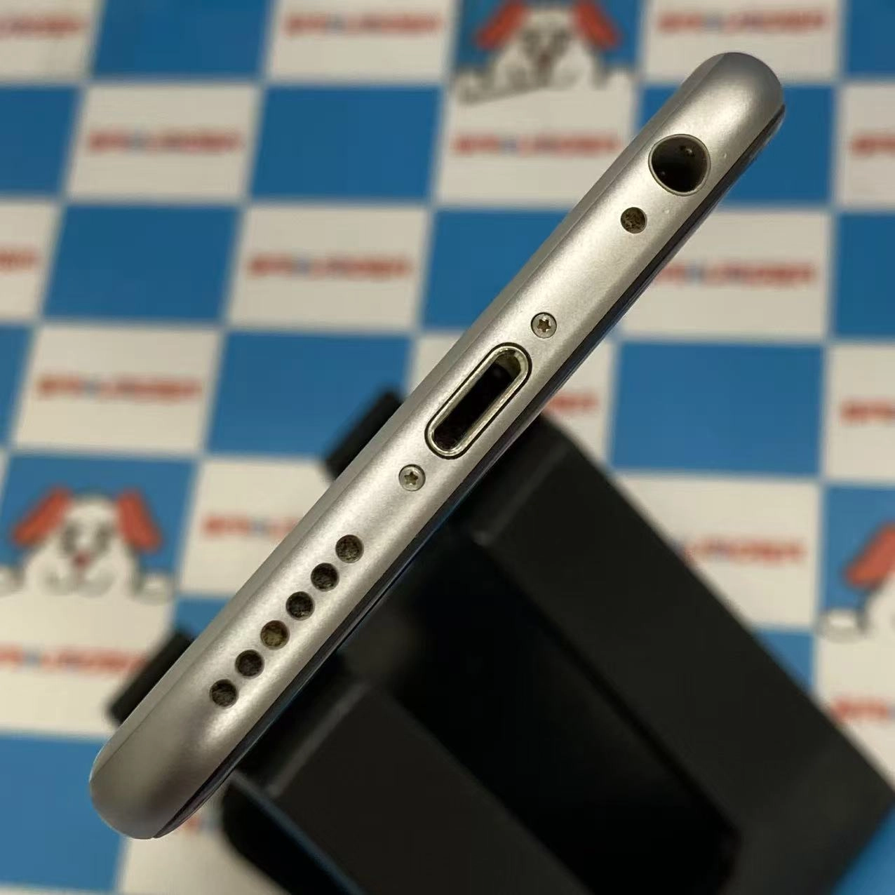 iPhone6 16GB スペースグレイ MG472J/A auジャンク品