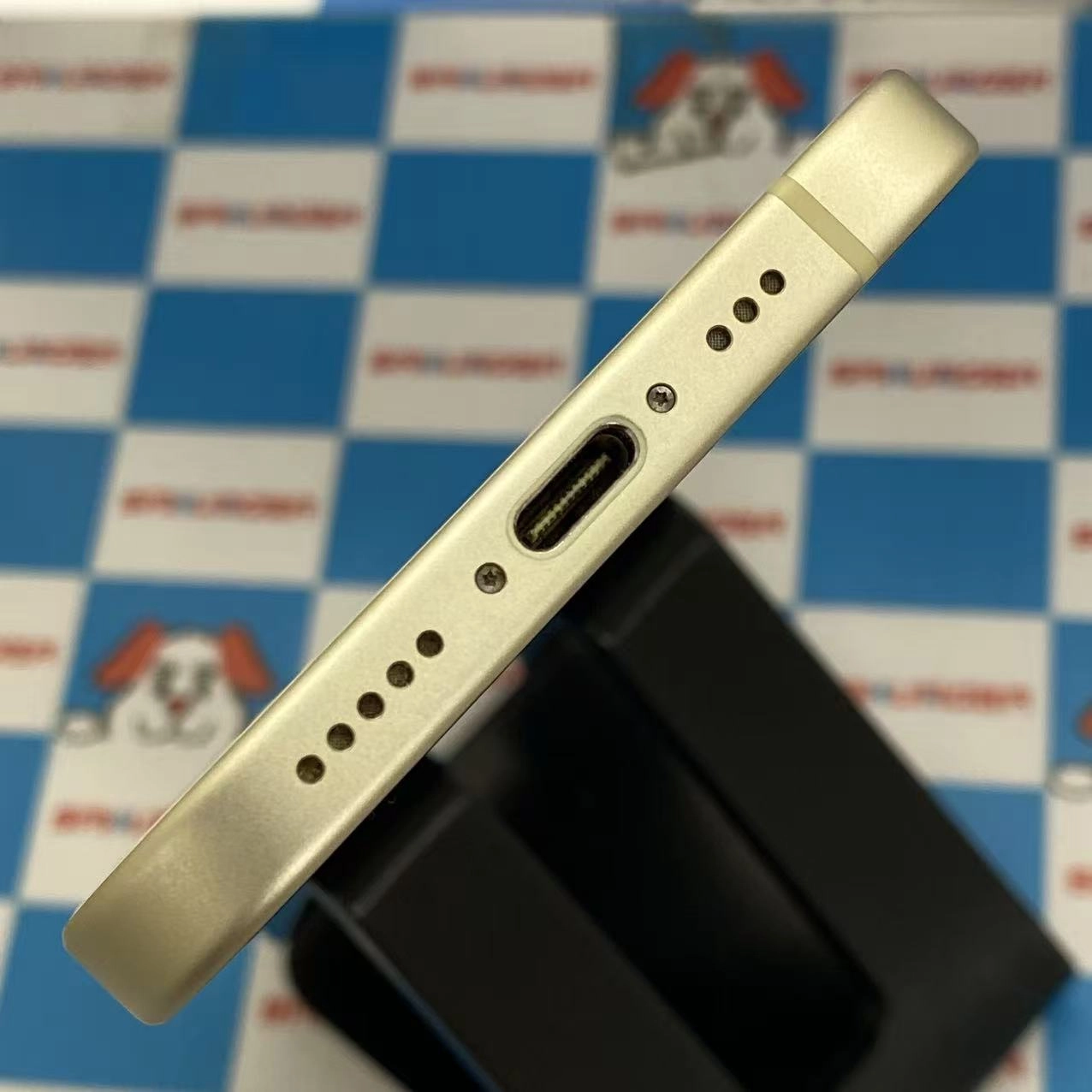 iPhone15 128GB イエロー MTMK3J/A SIMフリー 美品