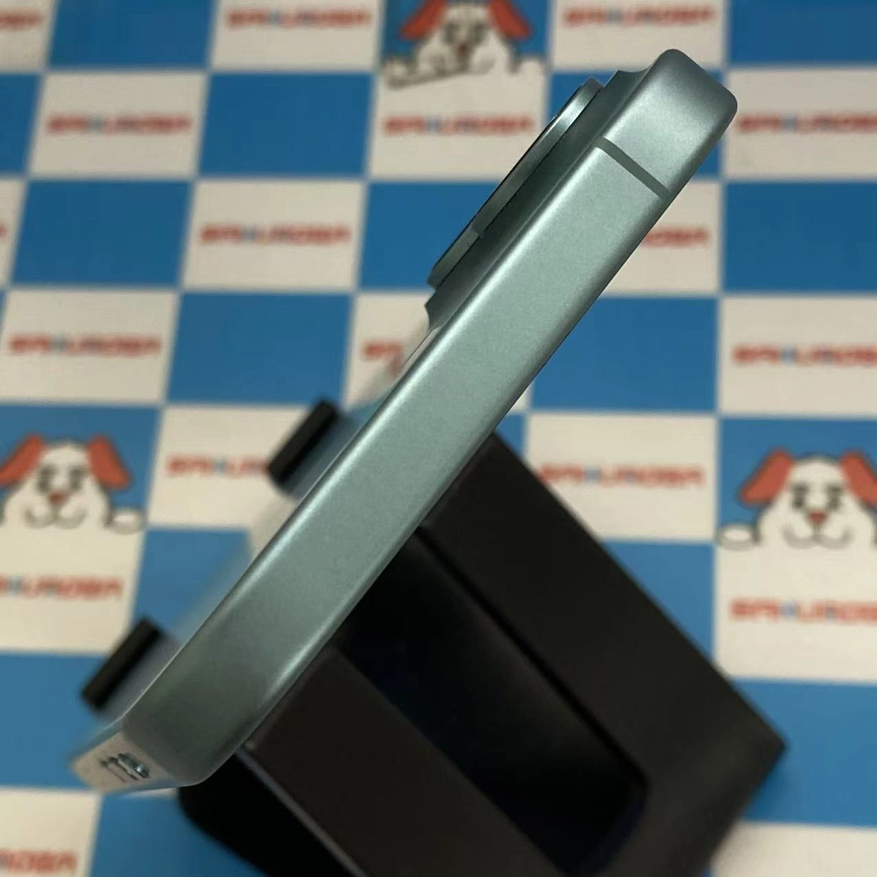 iPhone16 128GB ティール MYDV3J/A docomo版SIMフリー 新品同様