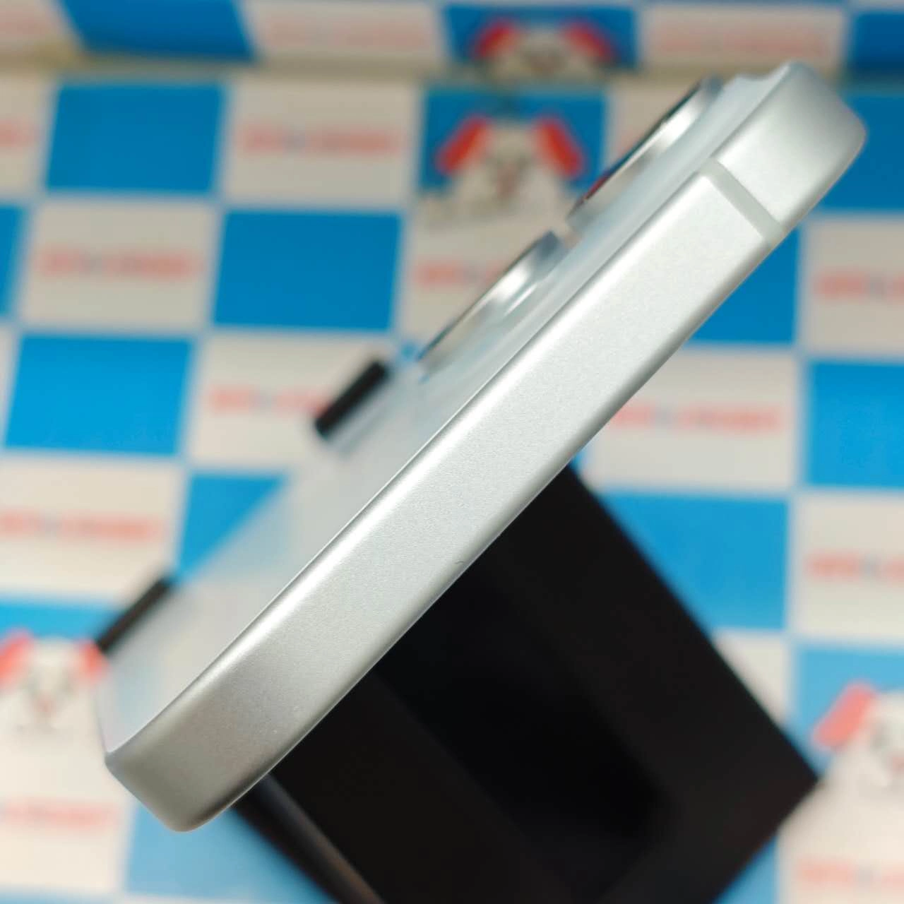 iPhone15 128GB ブルー MTML3J/A AU版SIMフリー 極美品