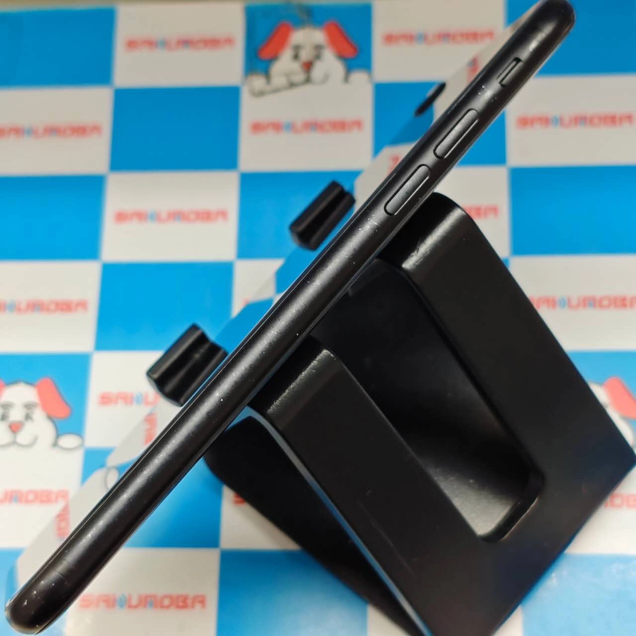 iPhoneSE 第2世代 64GB ブラック MHGP3J/A SoftBank版SIMフリー