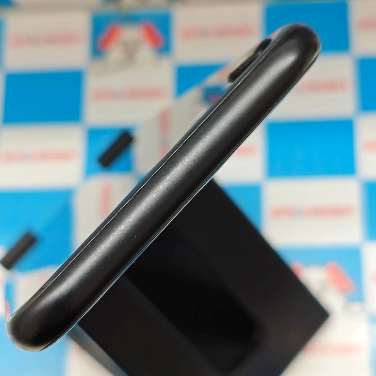 iPhoneSE 第2世代 64GB ブラック MHGP3J/A SoftBank版SIMフリー