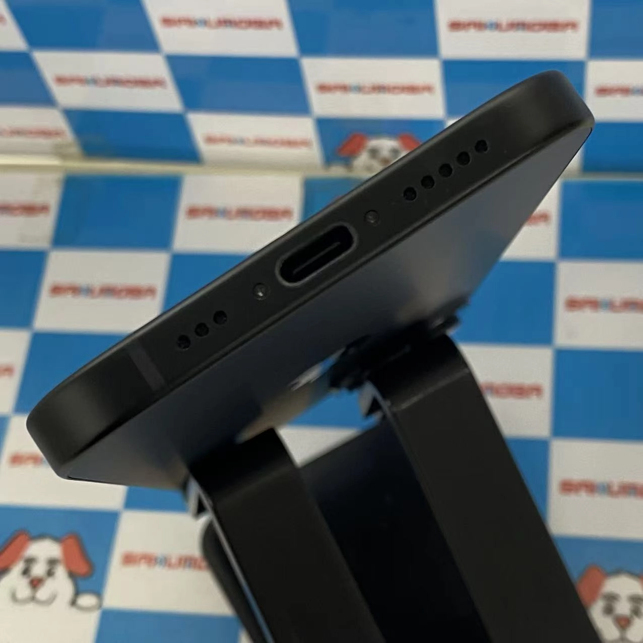 iPhone15 256GB ブラック MTMN3J/A SIMフリー美品