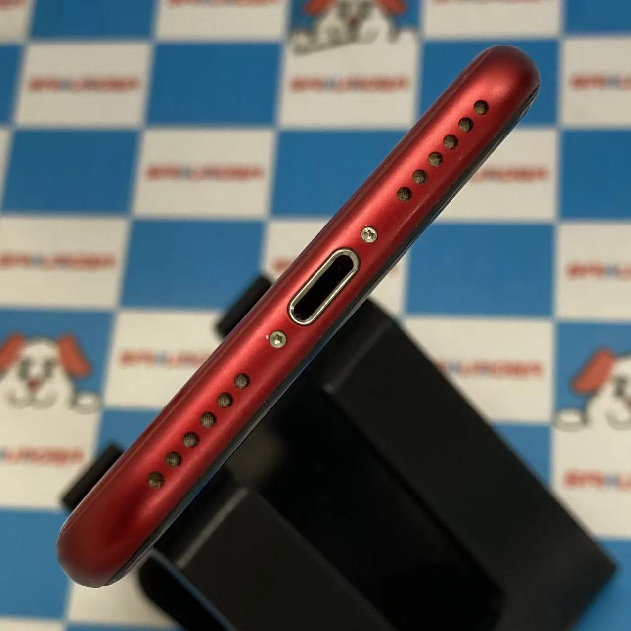 iPhoneSE 第3世代 64GB Product Red MMYE3J/A AU版SIMフリー