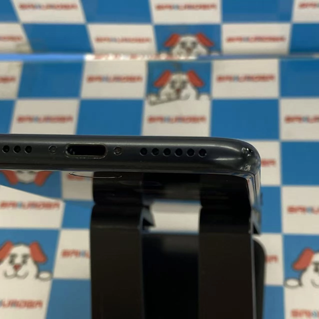 iPhoneSE 第3世代 64GB ミッドナイト MMYC3J/A SoftBank版SIMフリー電池100%