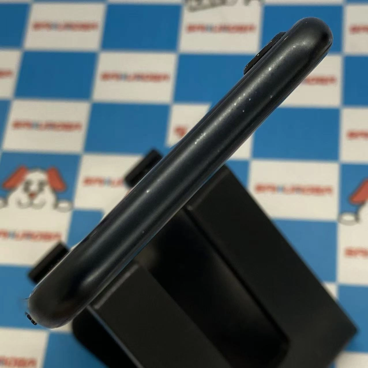 iPhoneSE 第3世代 64GB ミッドナイト MMYC3J/A SoftBank版SIMフリー97%訳あり品