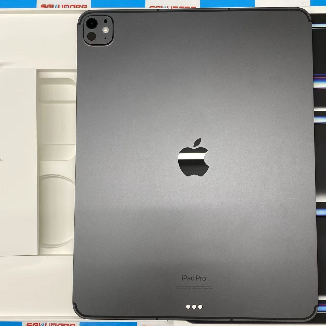 iPad Pro 13インチ 第1世代 Wi-Fi + Cellular 512GB MVXU3J/A AU版SIMフリー 掘り出し物コーナー