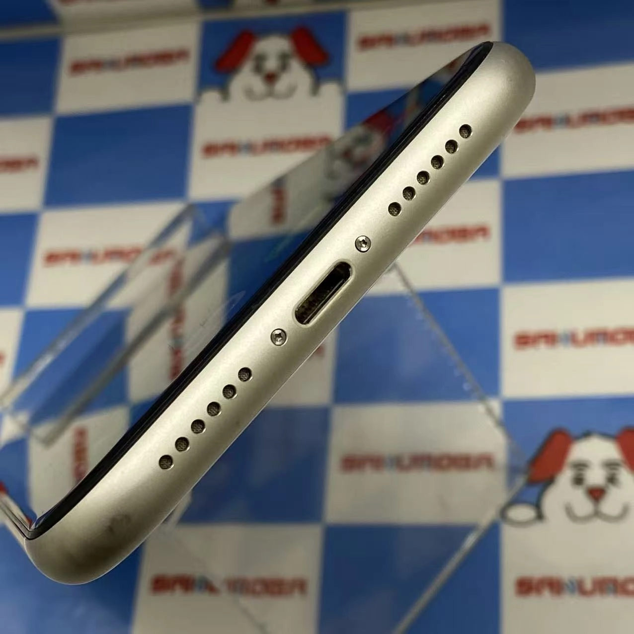 iPhone11 256GB ホワイト MWM82J/A Apple版SIMフリー 美品