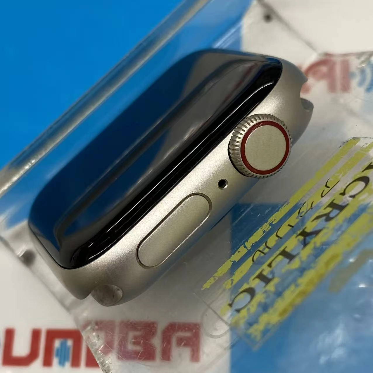 Apple Watch SE 第2世代 40mm GPS+Cellularモデル 32GB MRFX3J/A AU版SIMフリー