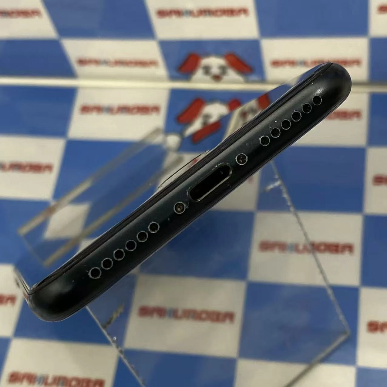 iPhoneSE 第3世代 256GB ミッドナイト MMYJ3J/A SIMフリー